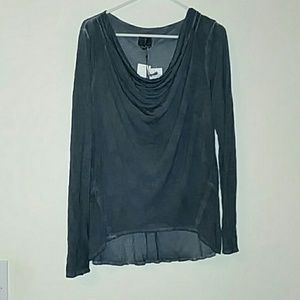 Jeans by Buffalo long-sleeve top NWT (medium)